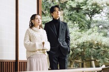 鬼頭明里と梅原裕一郎。