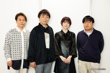 左から野島健児、関智一、花澤香菜、塩谷直義監督。