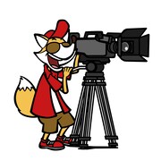 ジャン=リュック。自主映画制作チームの監督・脚本担当。オスカー獲得を狙っている。強引で胡散臭い部分もあるが、映画への情熱と知識はおそらく本物。マシンガンのように話し、相手を煙に巻いてしまう。いいカットを撮るためにはどんな犠牲もいと わない。