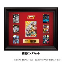 「フレーム切手&額装ピンズセット」の額装ピンズ。