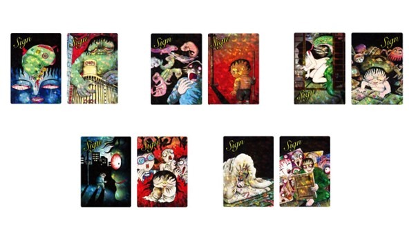 B賞「ホログラムトレーディングカード2枚セット」