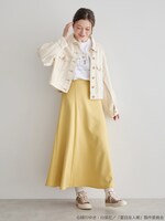 「夏目友人帳 ニャンコ先生ビッグTシャツ」着用イメージ。