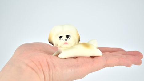 「モコゾウ フィギュアコレクション」より、「リラックス たまのごちそう『バナナ』」