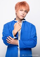 滝川広大扮する東金線。