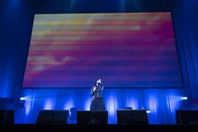 sanaのライブコーナーの様子。