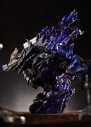 「ベルセルク」42巻特装版に同梱されるガッツ（狂戦士の甲冑）胸像フィギュア。