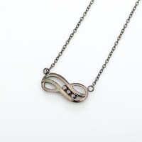 ネックレスB（無限大）