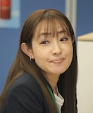 常盤役の大沢あかね。