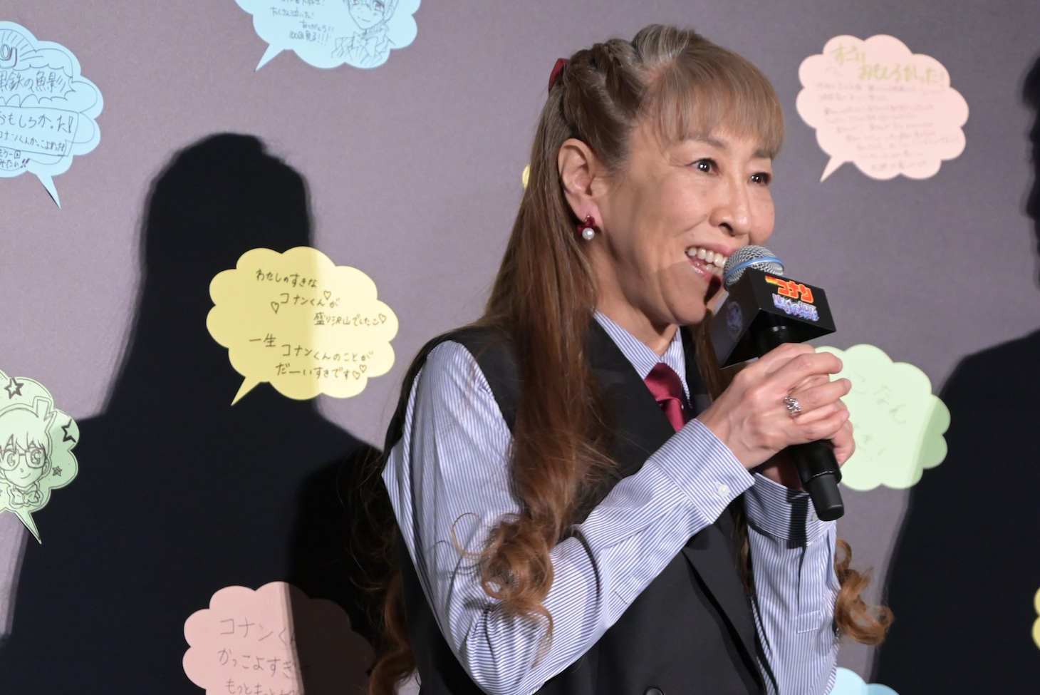 高山みなみ