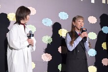 左から林原めぐみ、高山みなみ。