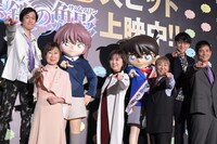 劇場版「名探偵コナン 黒鉄の魚影」公開記念舞台挨の様子。