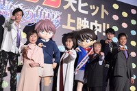 劇場版「名探偵コナン 黒鉄の魚影」公開記念舞台挨の様子。