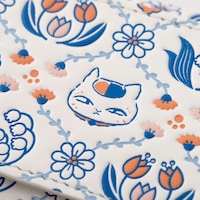 「夏目友人帳」浅草文庫三つ折り財布の柄。