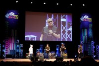 「マフィア梶田と中村悠一の『わしゃがなTV』3周年記念イベント【わしら vs きさまら】」の様子。