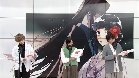 左から岡本信彦、金元寿子、浪川大輔。