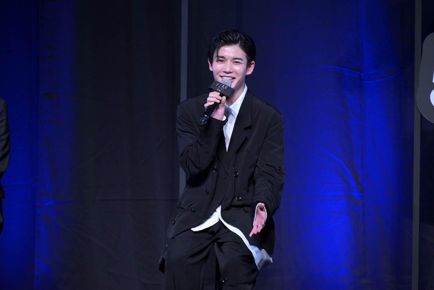 長尾謙杜