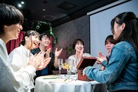 リアル脱出ゲーム×名探偵コナン「黒鉄の海中研究所からの脱出」のプレイイメージ。