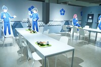 「ブルーロック展」の様子。