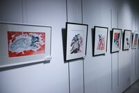 「炎の原画展」の様子。