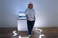 半袖Tシャツの着用イメージ。