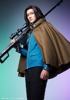 寿里扮する東春秋。