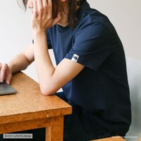 「MOONWORKER Tシャツ 2023」の着用イメージ。