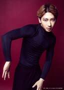 KAPI扮するマッスルズのキム。