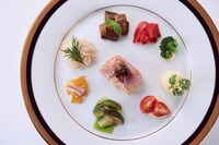 「アイスパイン（氷の脚）のテリーヌ・ラインヘルツスタイル」