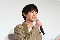 基役の豊田裕大。