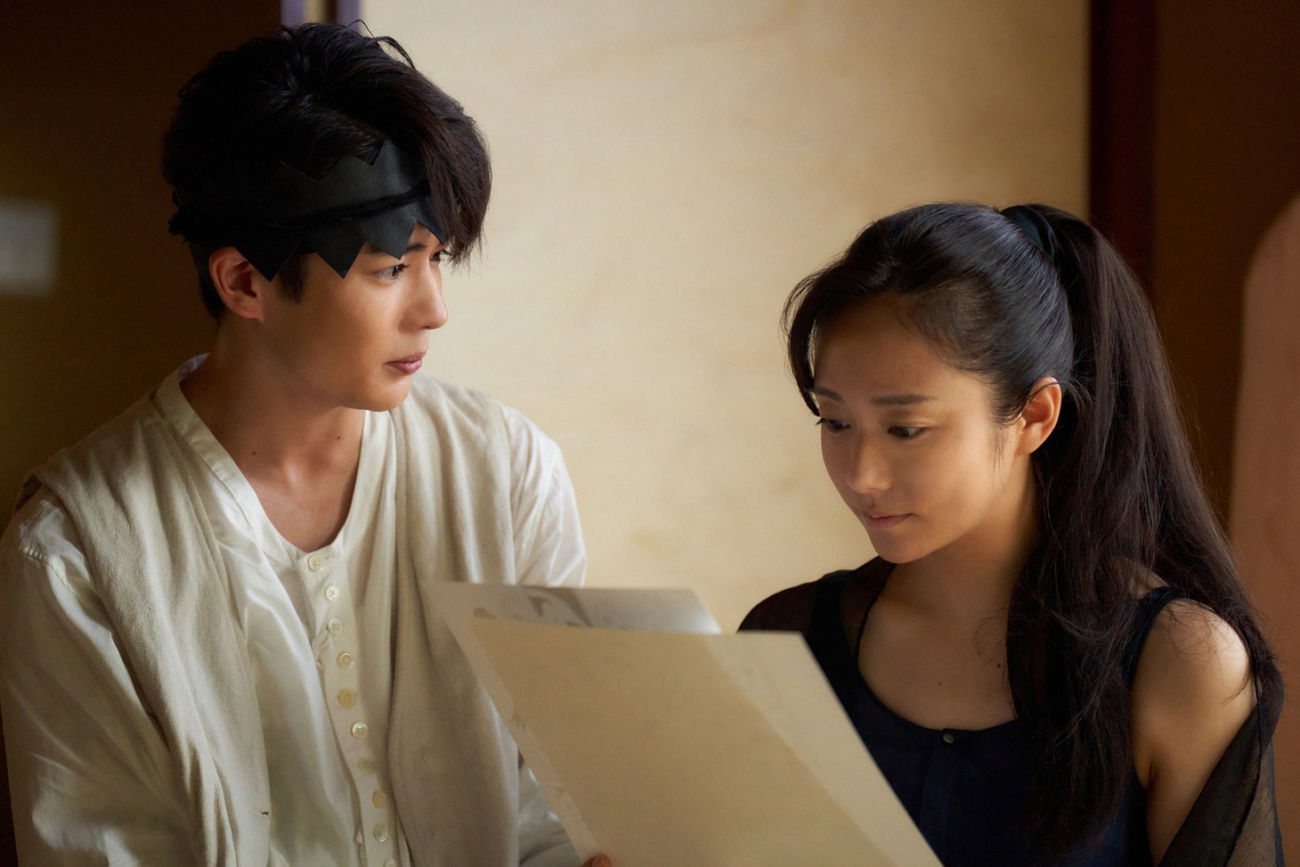 映画「岸辺露伴 ルーヴルへ行く」場面写真