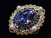 「リボンの騎士」コラボジュエリーのトップ。