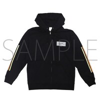 「生成 缶バッジ付きパーカー」 (c)SEISEI