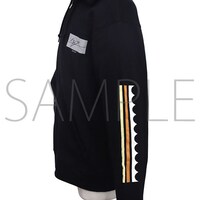 「生成 缶バッジ付きパーカー」 (c)SEISEI