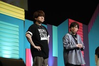 左から内田雄馬、日野聡。