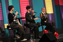 左から戸谷菊之介、坂田将吾、ファイルーズあい。