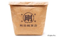 「剛田雑貨店 紙袋風クラッチバッグ」