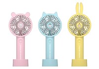 「ちいかわUSB充電式ミニハンディファン」