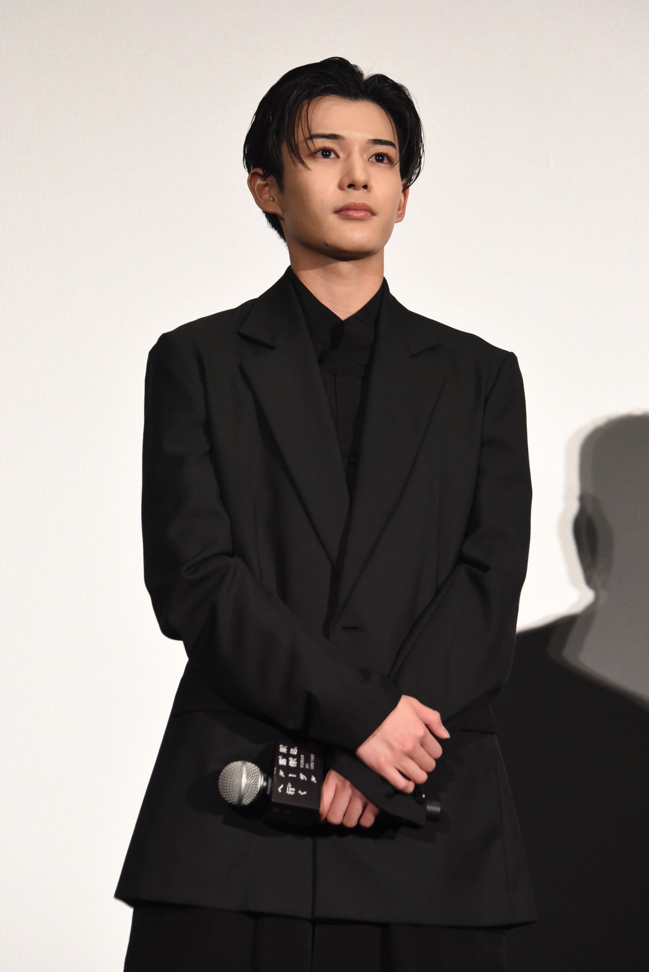 長尾謙杜