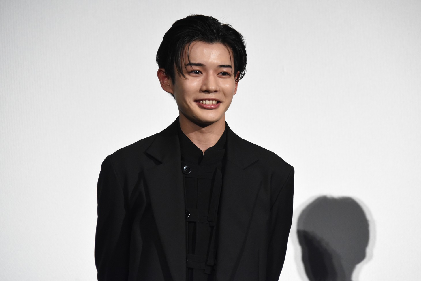 長尾謙杜