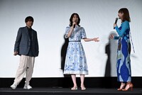 左から石川界人、瀬戸麻沙美、久保ユリカ。