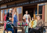 「水は海に向かって流れる」 より。