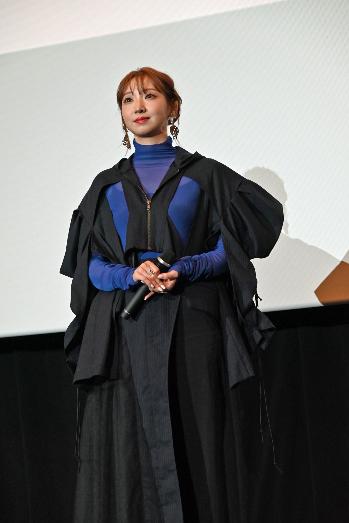 井上麻里奈