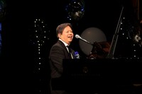 タケカワユキヒデ