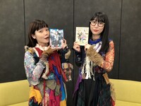 左からセントチヒロ・チッチ、ハシヤスメ・アツコ。