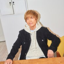 古谷徹による着用イメージ。