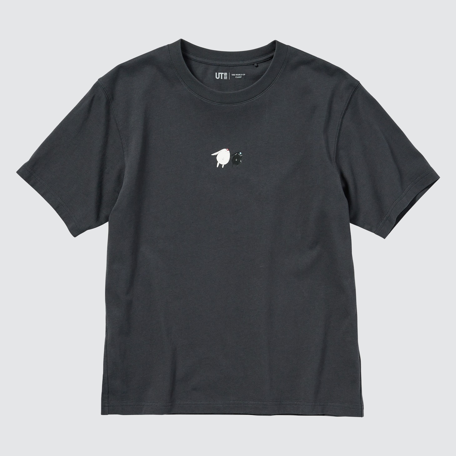 「THE WORLD OF CLAMP UT グラフィックTシャツ」