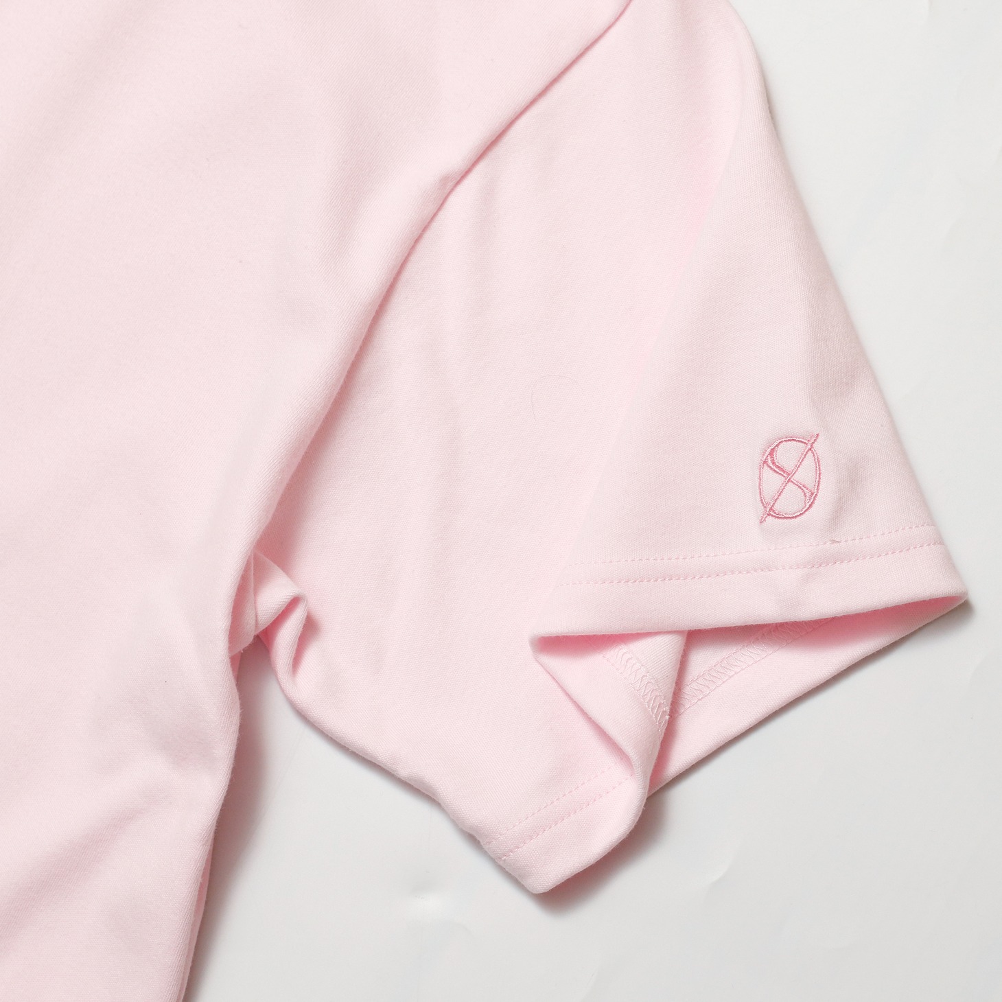 「Tシャツ 安室透モデル」（ピンク）