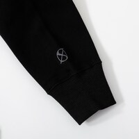 ジップアップパーカー（ブラック）