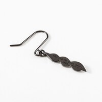 ピアス（ブラック）