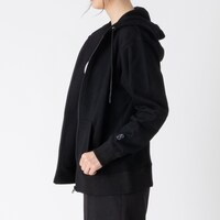 ジップアップパーカー（ブラック）